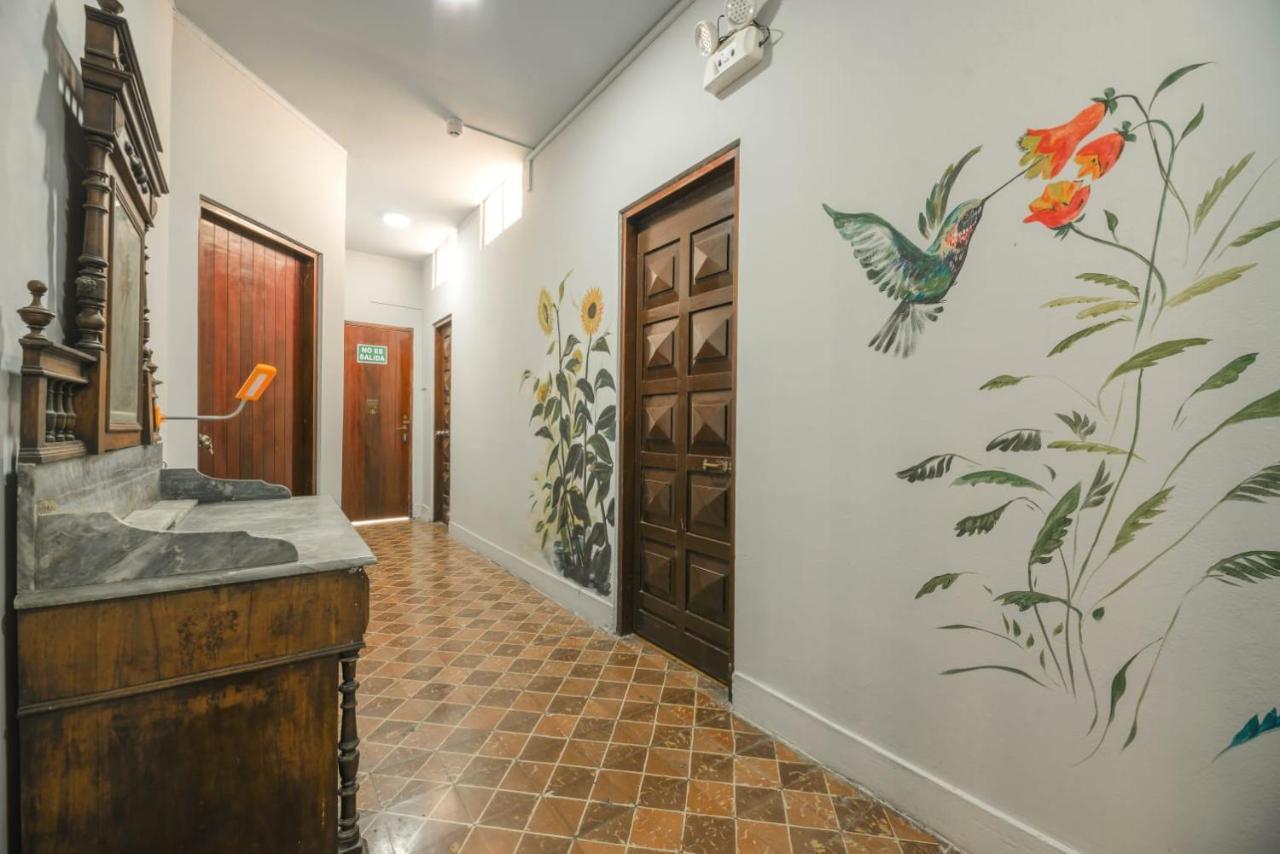 Qx Miraflores Hostel Lima Buitenkant foto